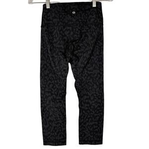 Lululemon Black Gray Animal Print Leggings    Size: 4